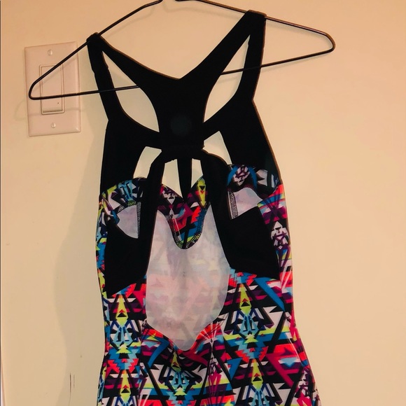 Neon outing dress - Picture 3 of 3